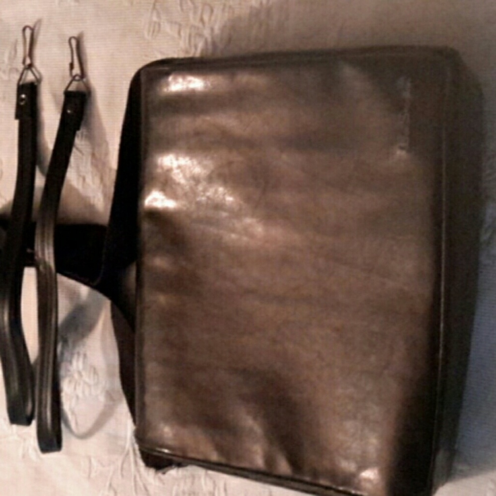 Ben Sherman leather carry on bag